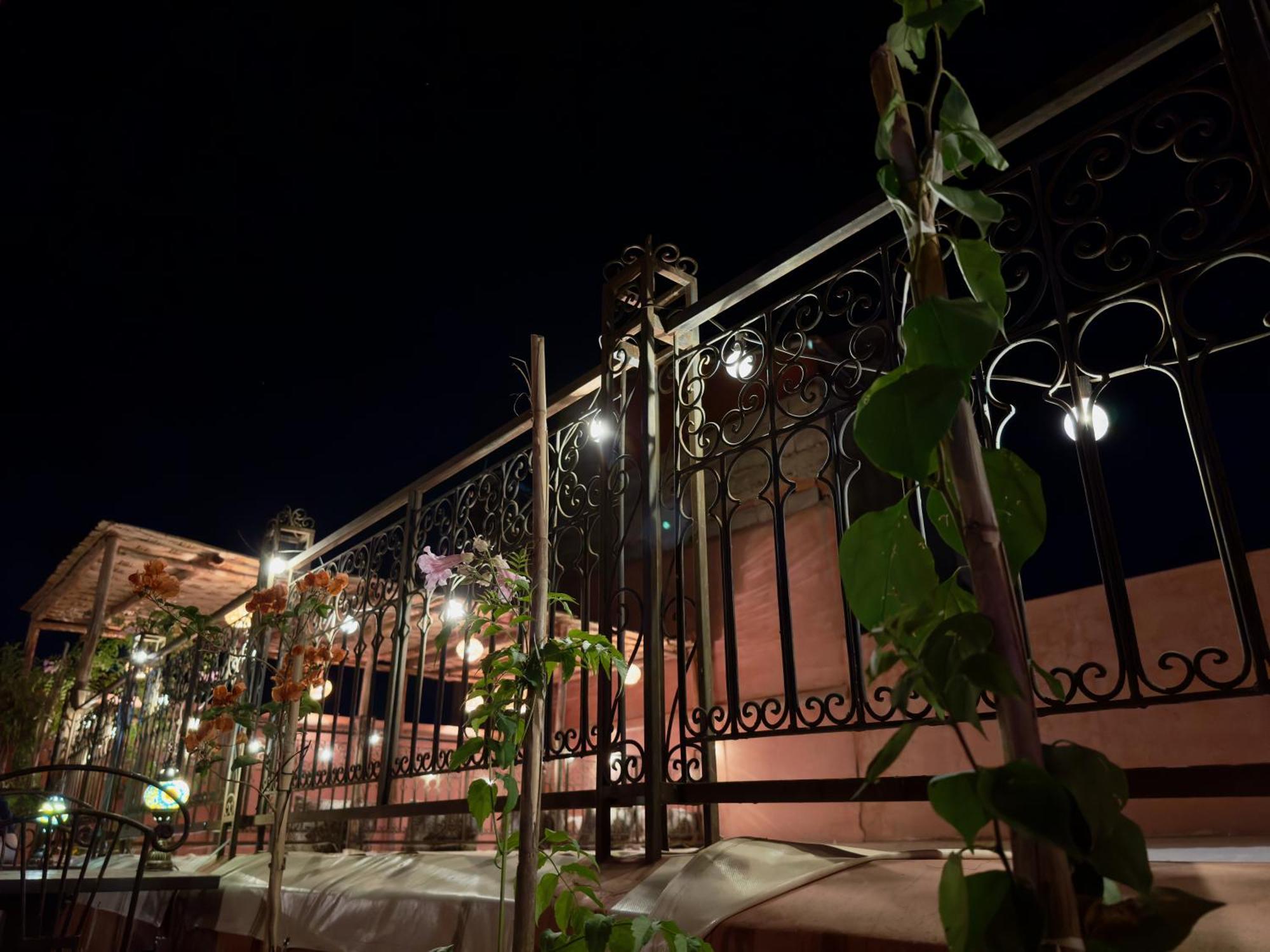 Riad Taghia Marrakesh Bagian luar foto