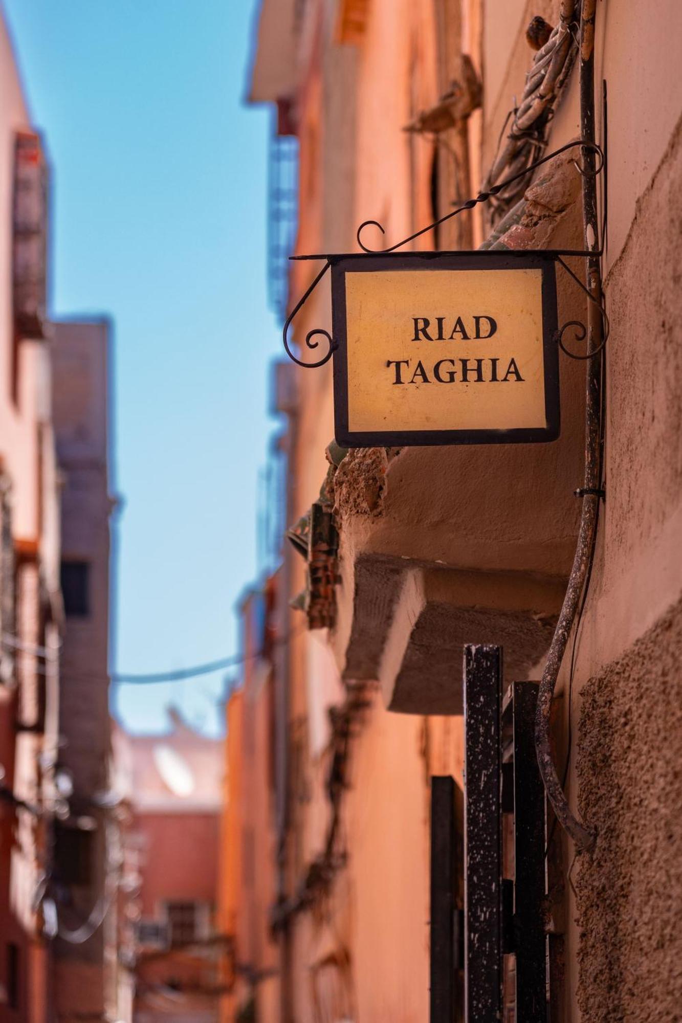 Riad Taghia Marrakesh Bagian luar foto