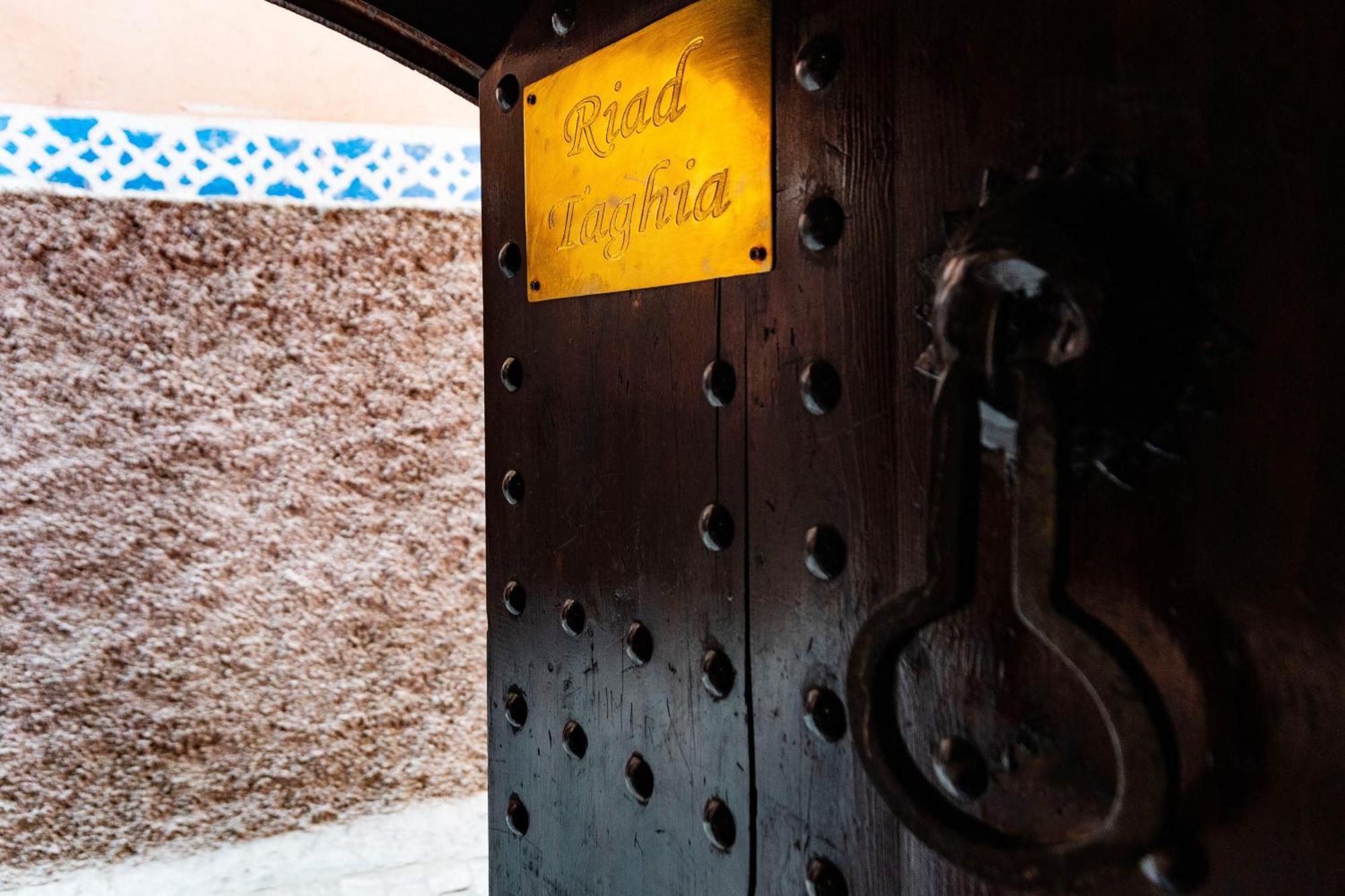 Riad Taghia Marrakesh Bagian luar foto
